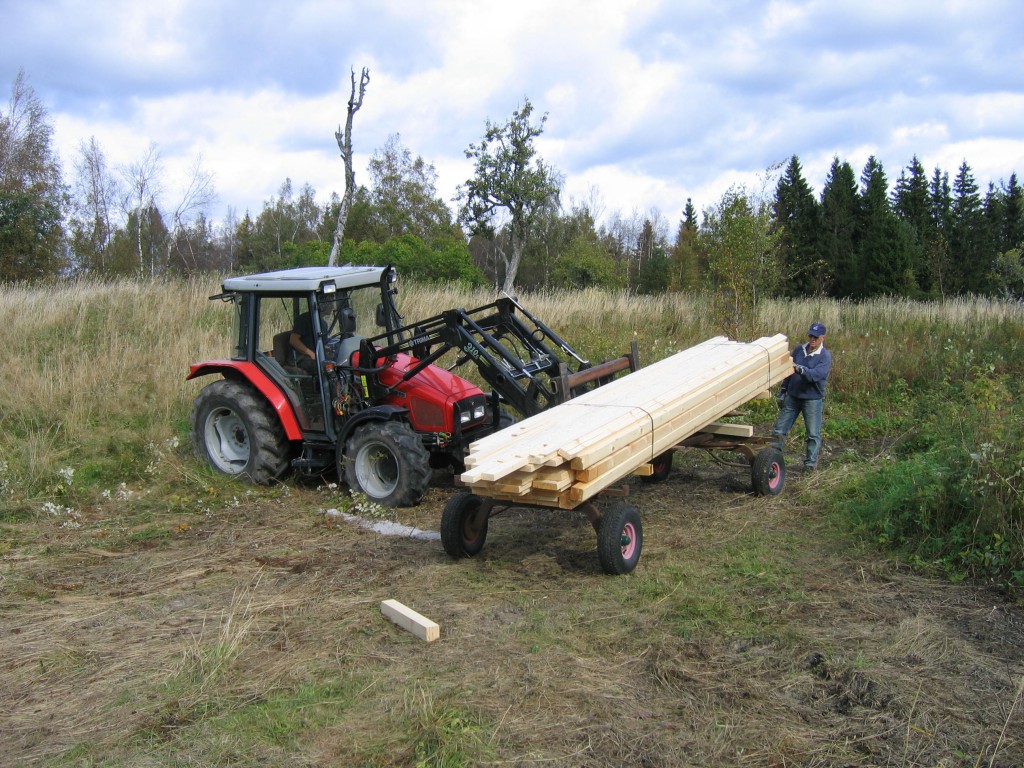 Traktor med virke